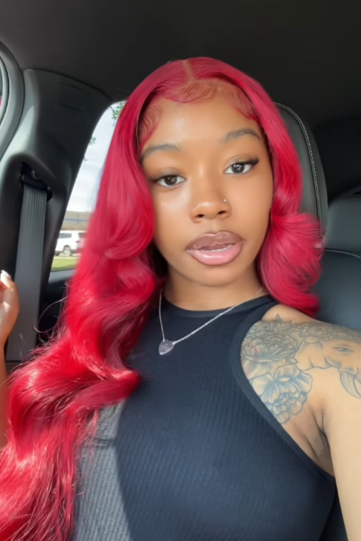 [Dollfacecourtney With ZSF Hair] Burgundy Transparent Lace Wig Body Wave Colored Human Hair Wig